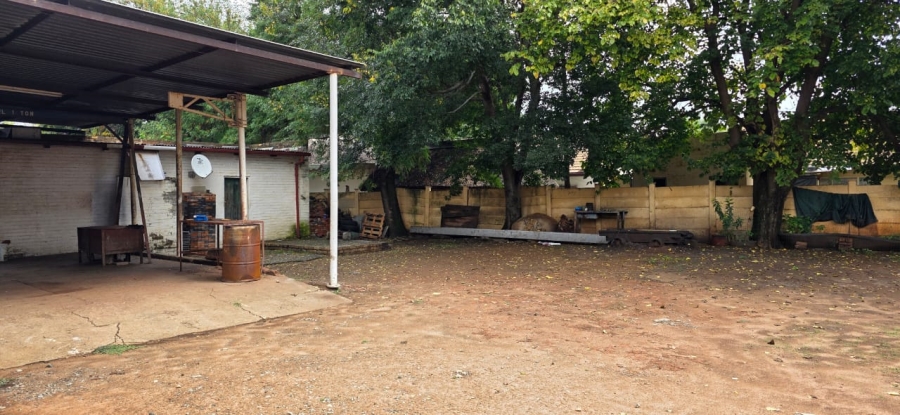 Commercial Property for Sale in Stilfontein North West